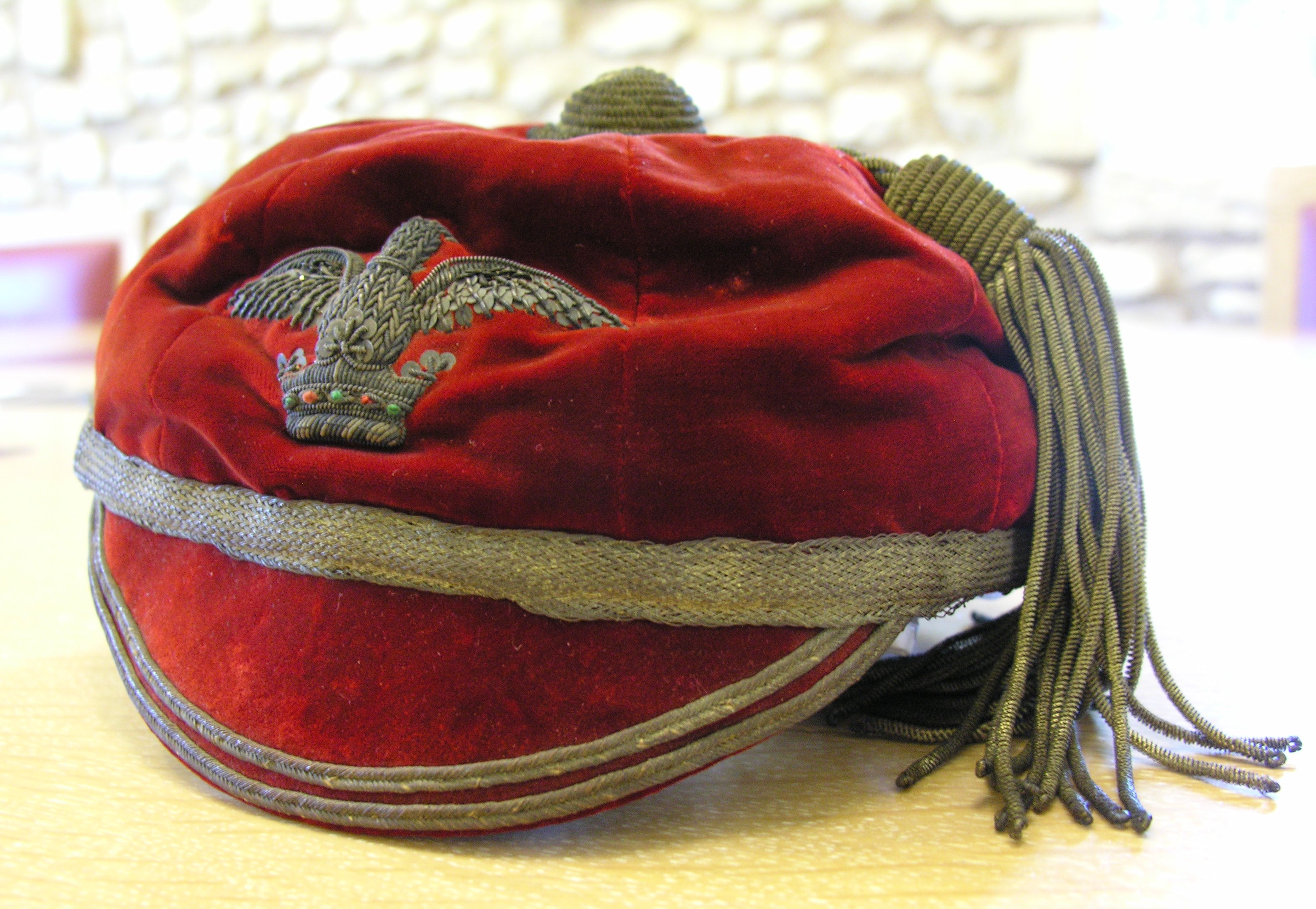 Red velvet rowing cap