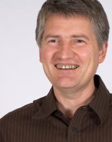 Professor Angus Lamond 