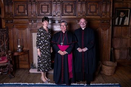 Master with His Excellency Archbishop Miguel Maury Buendía and The Revd Dr Mark Oakley