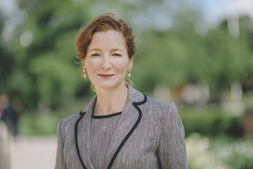 Dr Elisabeth Kendall