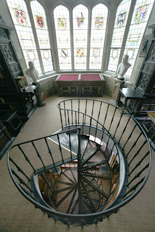 Photograph of spiral staircase.